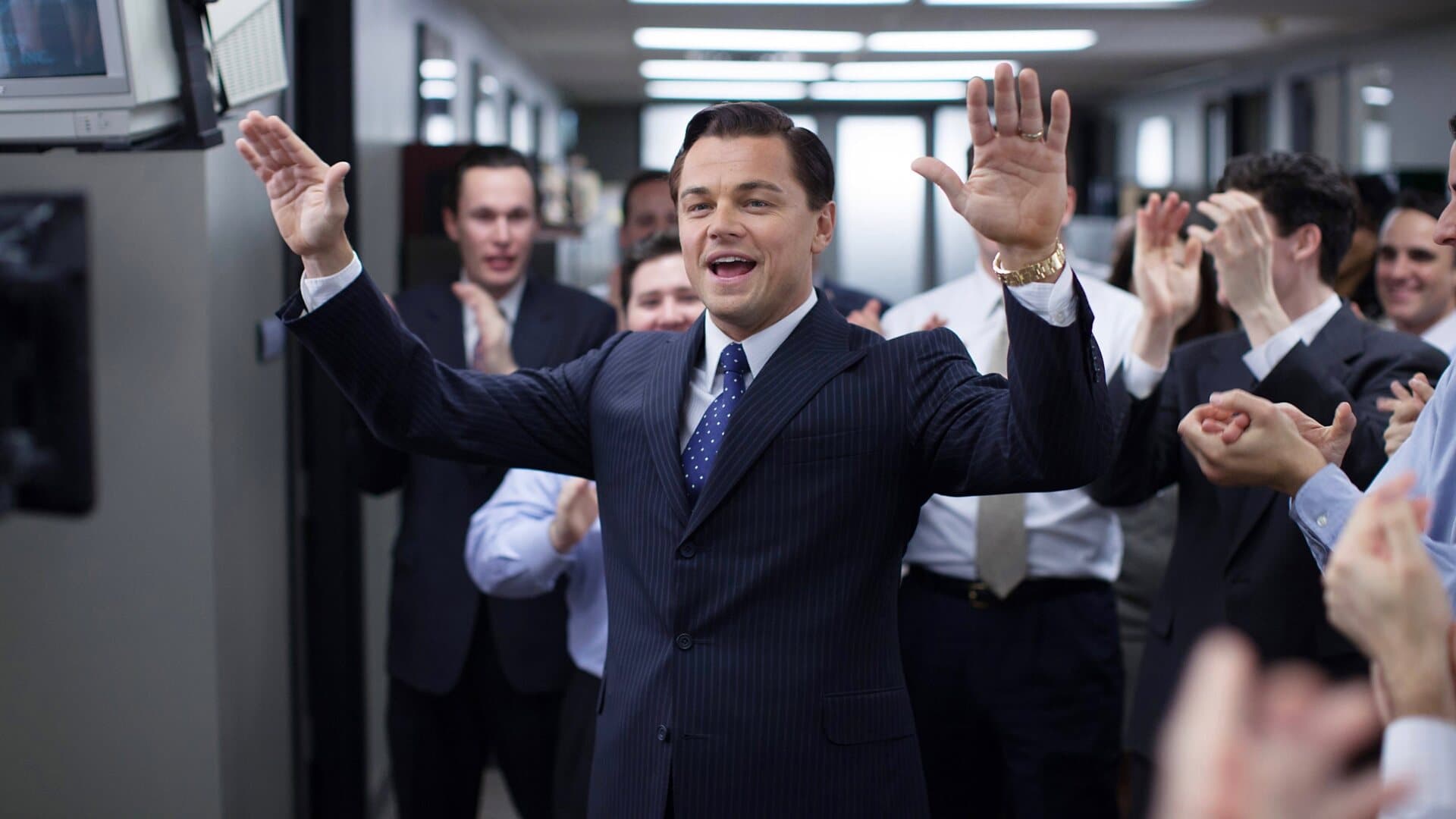 Jordan Belfort leading brokers on the Stratton Oakmont office floor